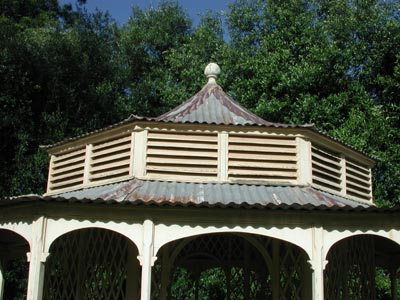 the roof of a rotunda with straight sides